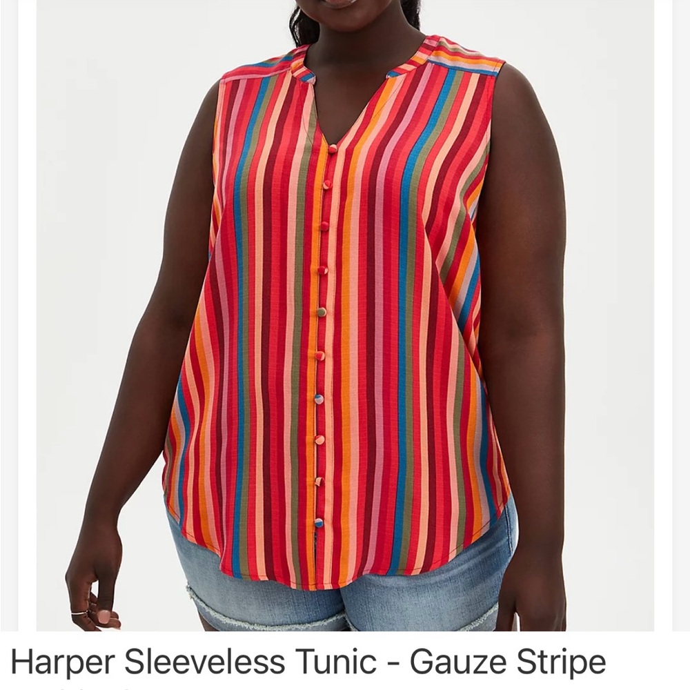 Gently used Torrid size 1 sleeveless Harper.